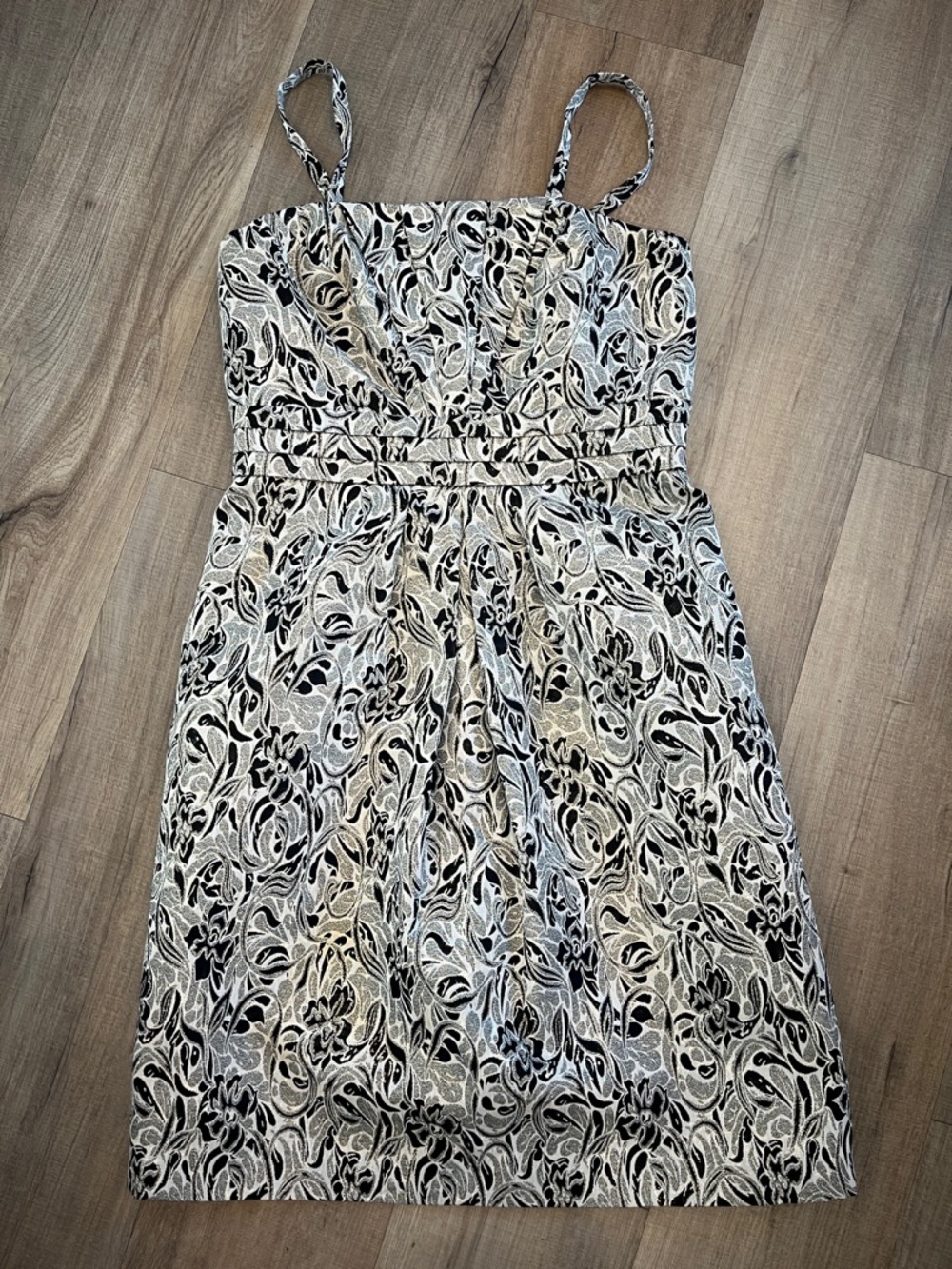 Gianni Bini Black and Metallic Floral-Print Dress Size 6